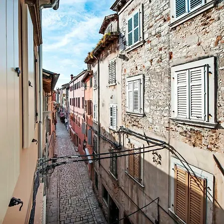 Apartmán Sea View - Sunrise And Maremonte Rovinj