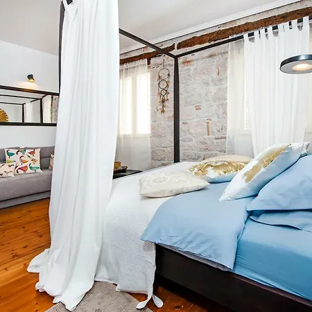 Apartman Sea View - Sunrise And Maremonte *