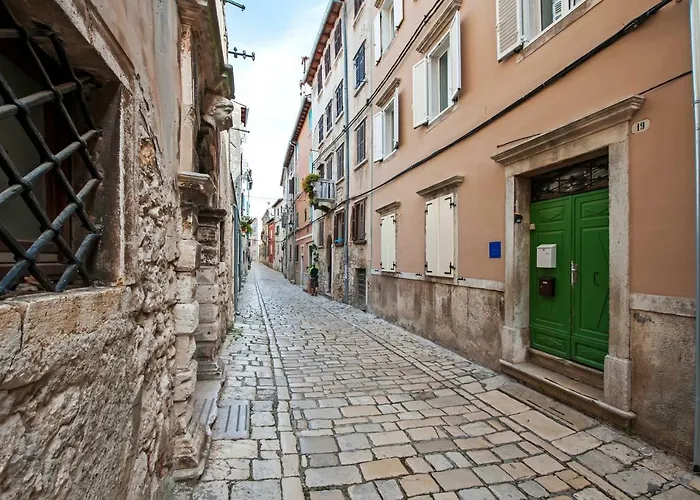 Lejlighed Sea View - Sunrise And Maremonte Rovinj