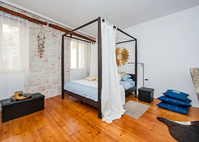 Sea View - Sunrise And Maremonte Rovinj