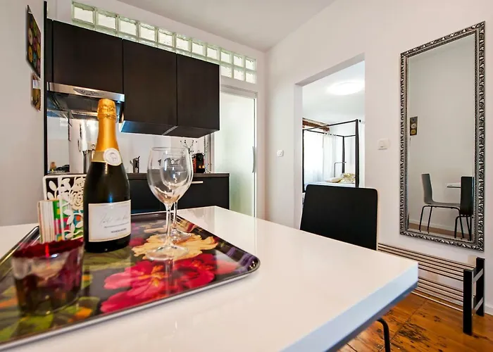 Sea View - Sunrise And Maremonte Rovinj